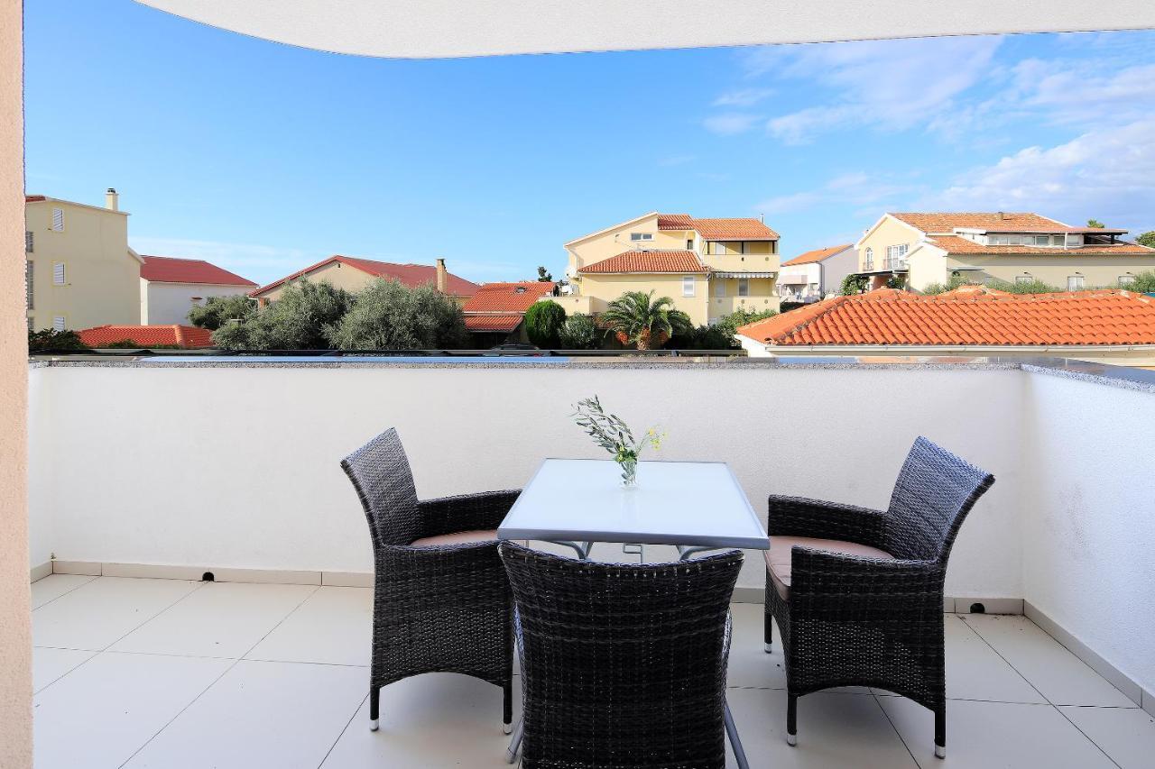 Apartment Casa Novalja